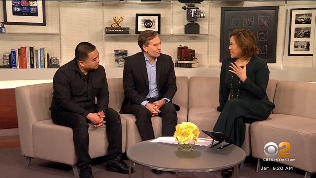 Doctor explains new eye procedure for vision problems смотреть онлайн