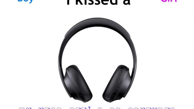 I Kissed A Girl(I Kissed A Boy) Mashup
