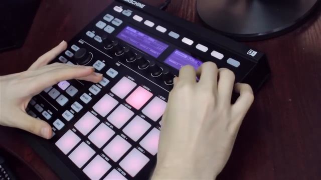 Detroit Techno Drum Kit - Free Maschine Sample Pack смотреть онлайн