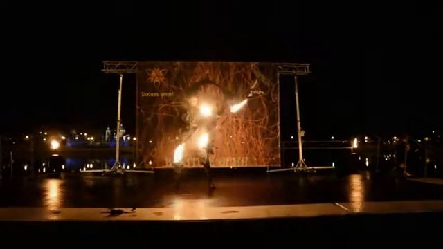 Maxx_smirnyi - double staff fireshow смотреть онлайн
