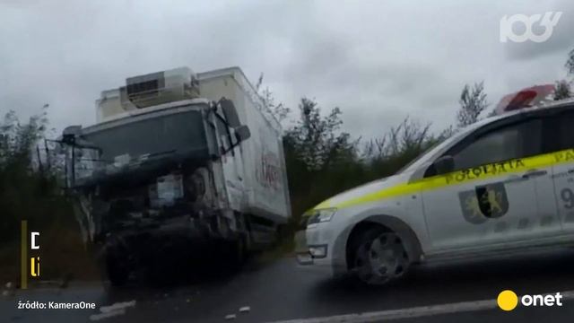 Wypadek prezydenta Mołdawii. Nagranie zderzenia | Onet100 смотреть онлайн