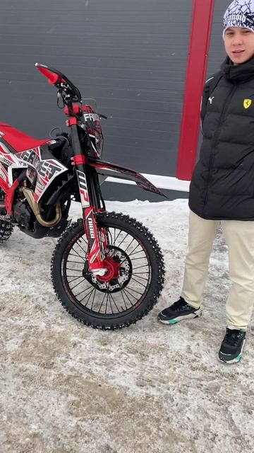 Выдача мотоцикла FAIDET CB300F MAX WP в X-MOTORS г. Красноярск! смотреть онлайн