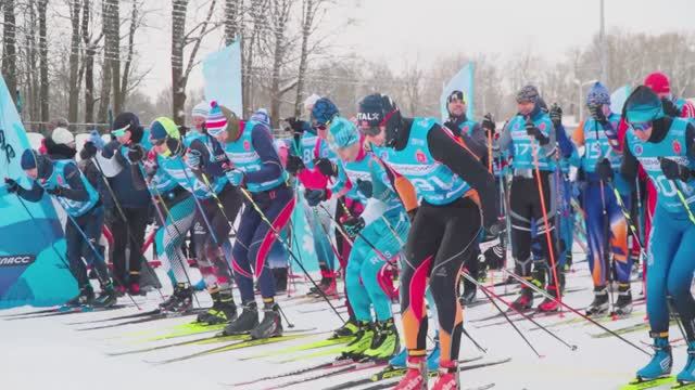 1000 любителей активного образа жизни из 37 субъектов страны вышли на старт «Веденинского марафона» смотреть онлайн