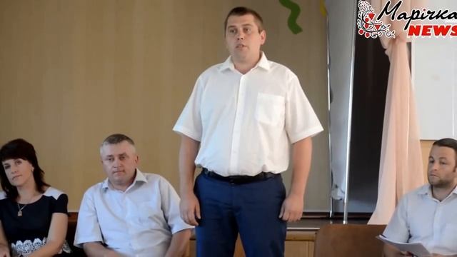 Вадим Пирог, новопризначений директор 17-ого ліцею, представив себе смотреть онлайн