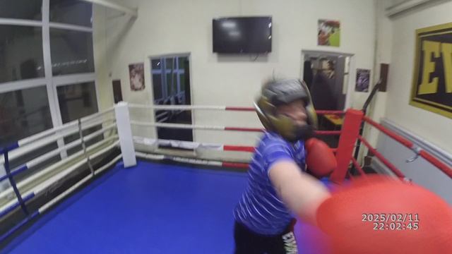 СашаБелый сразу после работы с Тренером смотреть онлайн