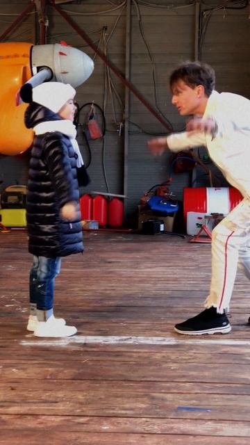 Сергей АРУТЮНОВ - Лететь смотреть онлайн