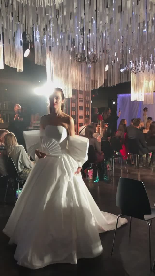 Показ Мендельсон