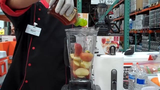 Vitamix Raw Applesauce Recipe By The Spinach man смотреть онлайн