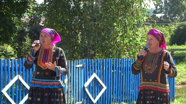 Марийская песня в исп Алены и Марины. Видео Василия Хайбуллина смотреть онлайн