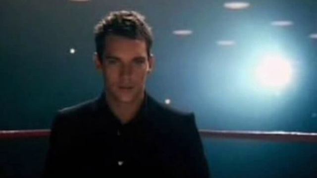Jonathan Rhys Meyers - Untouched смотреть онлайн