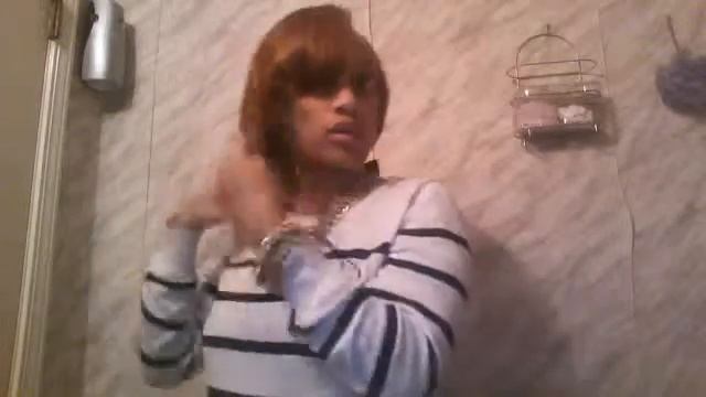 Webcam Video From November 16, 2014 06:39 PM