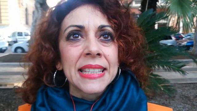 Infermieri in sciopero a Cagliari. Intervista a Stefania Poddighe смотреть онлайн