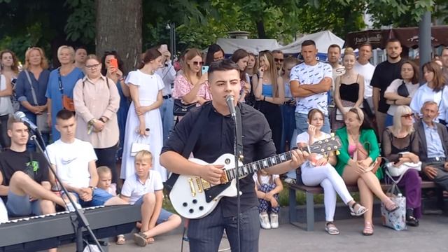 Львів Олег Шумей.