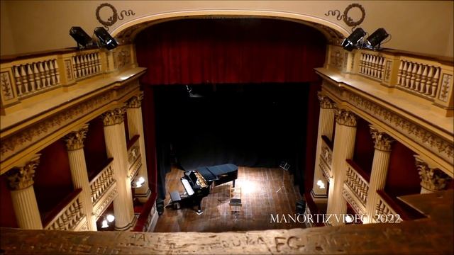 PETRITOLI, Tetro dell'Iride Iris Theatre for music, conferences and weddings by manortiz смотреть онлайн