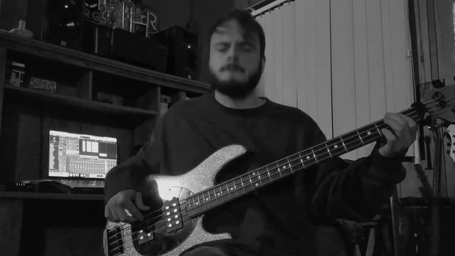 Movements - "Full Circle" - BASS Cover смотреть онлайн
