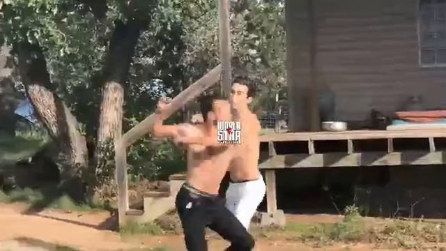 крутанул с левой