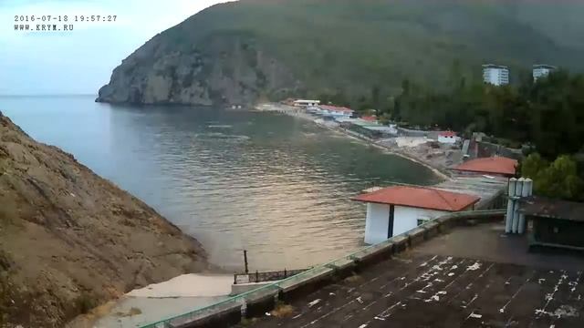 Вебкамера "Партенит-Сальвадор". Запись 18.07.2016 20:00:03 смотреть онлайн