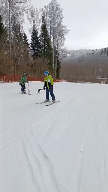 Боже... Какой же это кайф... Выбраться в понедельник на склон..