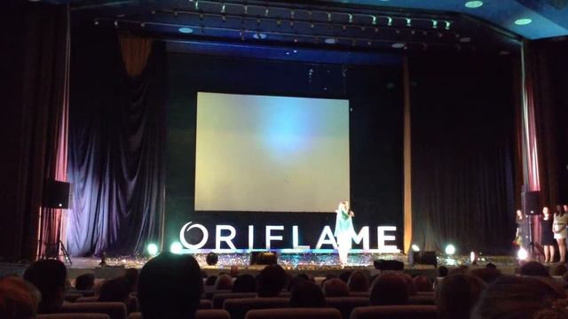 Старший Директор Орифлейм-ORIFLAME Виктория Степанова смотреть онлайн