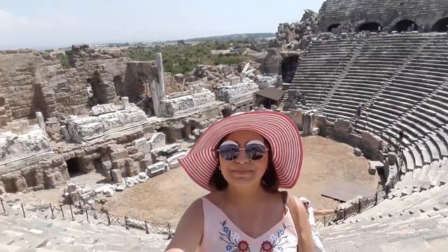 Türkiyə Antik Side Amfiteatr смотреть онлайн