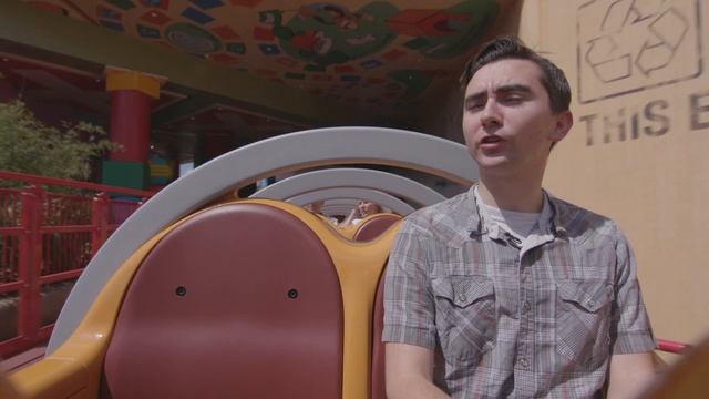 Slinky Dog Dash Roller Coaster Onride POV Walt Disney World Hollywood Studios Toy Story Land смотреть онлайн