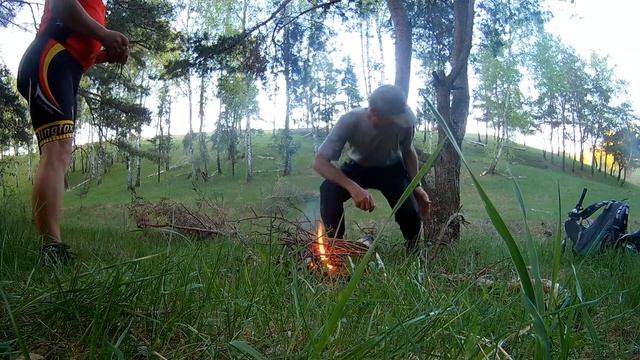покатушка вечером с костром смотреть онлайн