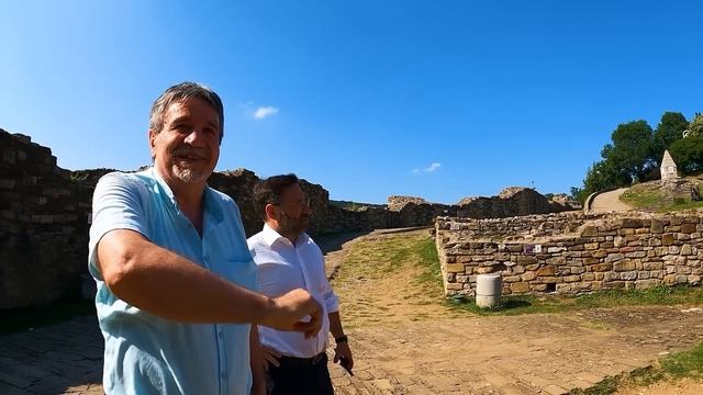 I fell in love with THIS city in Bulgaria ❤️🇧🇬 VELIKO TARNOVO смотреть онлайн