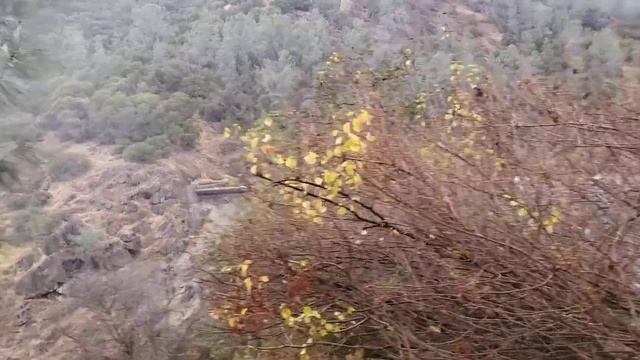 Fall Time Hike At Lake Clementine Auburn California смотреть онлайн