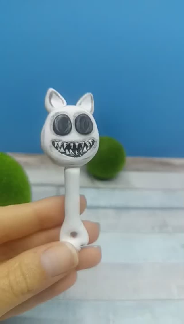 Белый мультяшный кот Poppy Playtime Friday Night Funkin смотреть онлайн