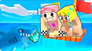 😕 МЫ ЕЛЕ ВЫЖИЛИ ОДНИ В ОКЕАНЕ В МАЙНКРАФТ! НУБИК