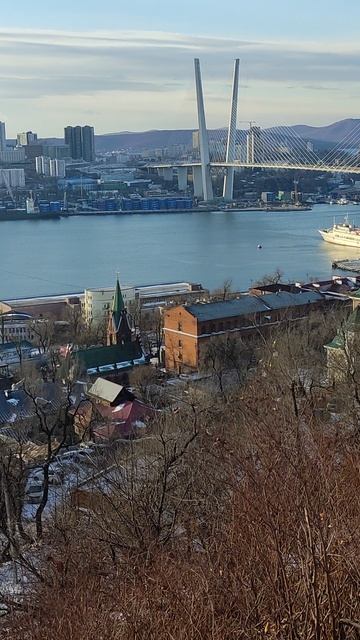Панорама Владивостока. Зима. Утро. смотреть онлайн