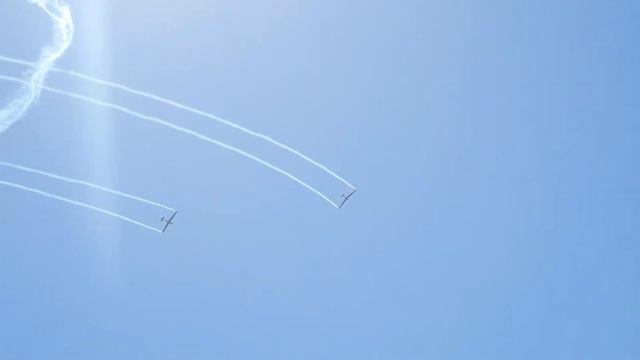 GLIDER FLIGHTS/ ПОЛЁТ ПЛАНЕРОВ/AIRSHOW 2022/GLIDER BLANIX смотреть онлайн
