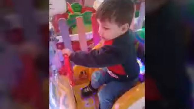 Canm qardaśm daha gùcùmqalmayb senin hesretin òldùrùr meni canlarm Reşadm-Ayxanm смотреть онлайн