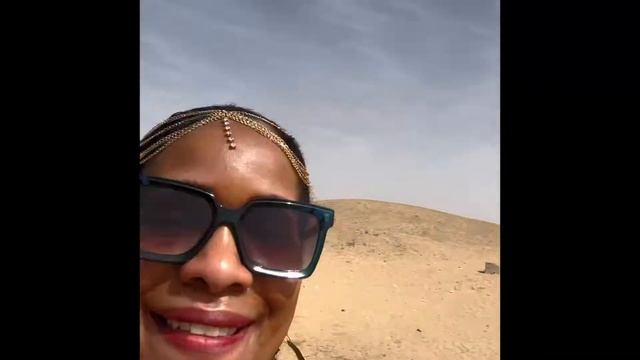 Egypt Vlog: Pyramids of Giza, Sphinx of Giza, Papyrus Shop, & Egyptian Museum ( Day 2 in Cairo) смотреть онлайн