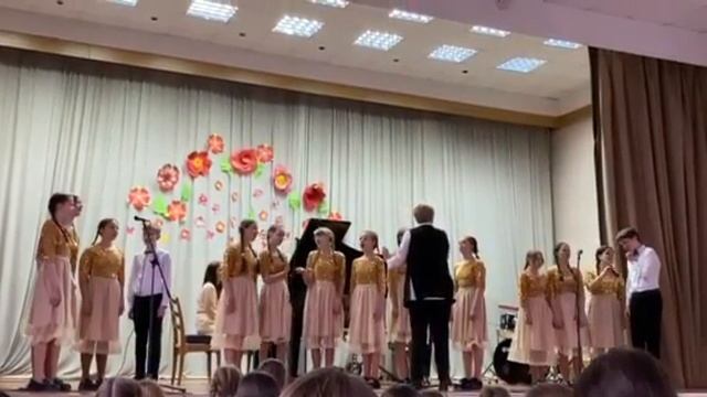 Детский образцовый вокальный ансамбль "Визави ДШИ №1, г. Жлобина. Е.Атрашкевич" Мак тауклi камары". смотреть онлайн
