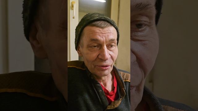 Кольцо с бриллиантом смотреть онлайн