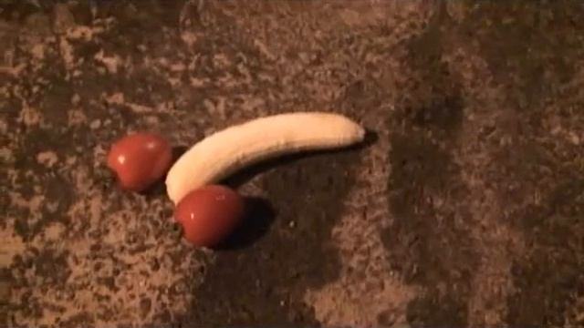 tomato and banana crushing and trampling with high heels смотреть онлайн