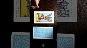 Таро расклад Идти ли на предложенную работу?