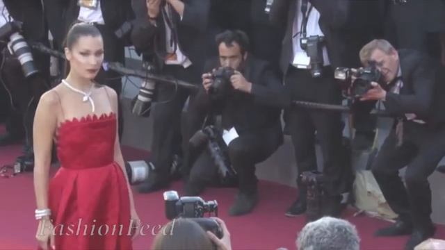 Bella Hadid Redcarpet At Cannes Film Festival 2017 смотреть онлайн
