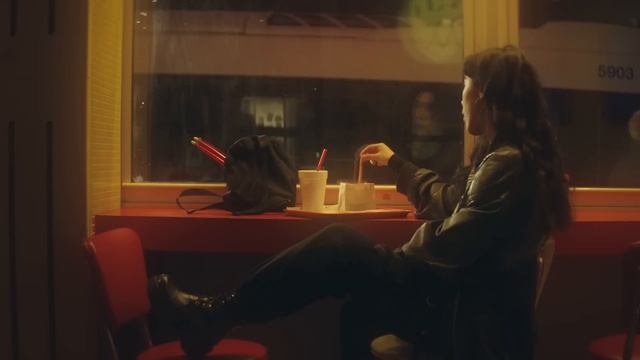 XYLØ - Freak смотреть онлайн