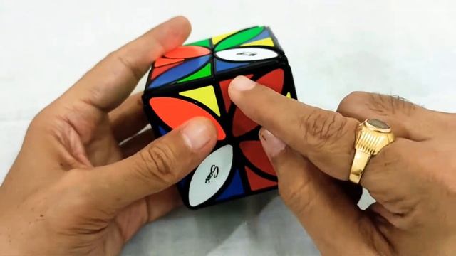Clover Cube Plus Tutorial | How to solve Clover Cube Plus | Qiyi Clover plus Cube Solve смотреть онлайн