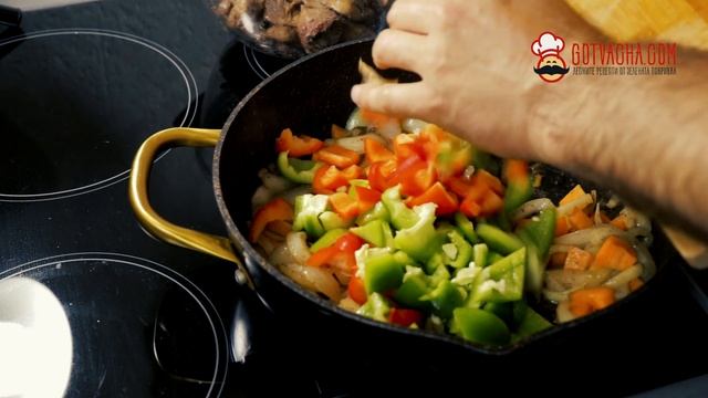 Пилешки дробчета по селски - едно универсално мезе смотреть онлайн