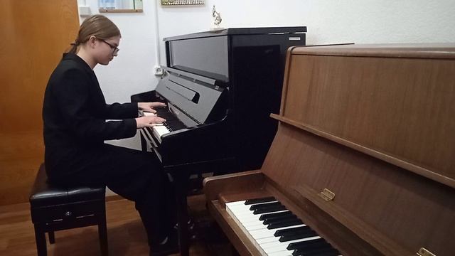 Зайчикова Виктория