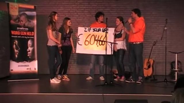 Zip your Lip Bart en Eric: Uitreiking op het Comenius College смотреть онлайн