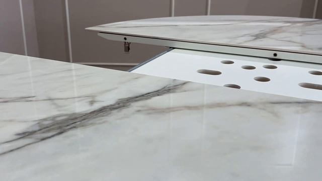 Tavolo BEATRICE tondo allungabile – tavolo pranzo con piano in ceramica effetto marmo смотреть онлайн