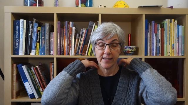 Baby Gifts and Shoulder Shaping // Casual Friday #47 смотреть онлайн