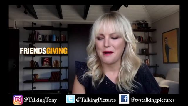 Malin Akerman, Ryan Hansen & Nicol Paone - Friendsgiving смотреть онлайн