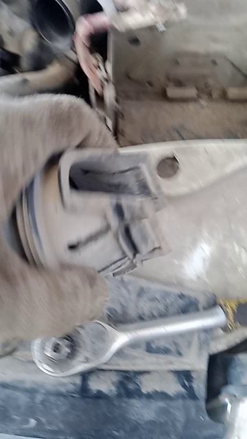 Как снять воздухозаборник renault duster смотреть онлайн