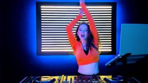 Arwen's Faith | Never Too Old for Clubhopping | 90s Electronica DJ Mix | Klubbheads, Gigi D’Agostin