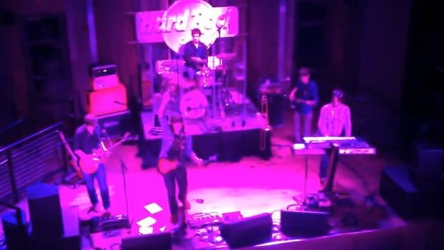 Brena with Rami Jaffee & Jonny Kaplan of The Wallflowers - "Knockin' On Heaven's Door" смотреть онлайн